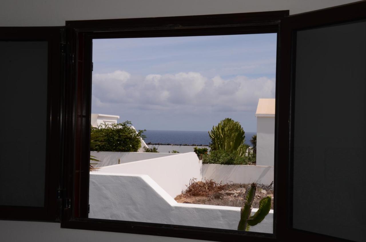 Villa Tranquilidad With Amazing Private Terrace And Heated Pool Charco del Palo Exterior photo